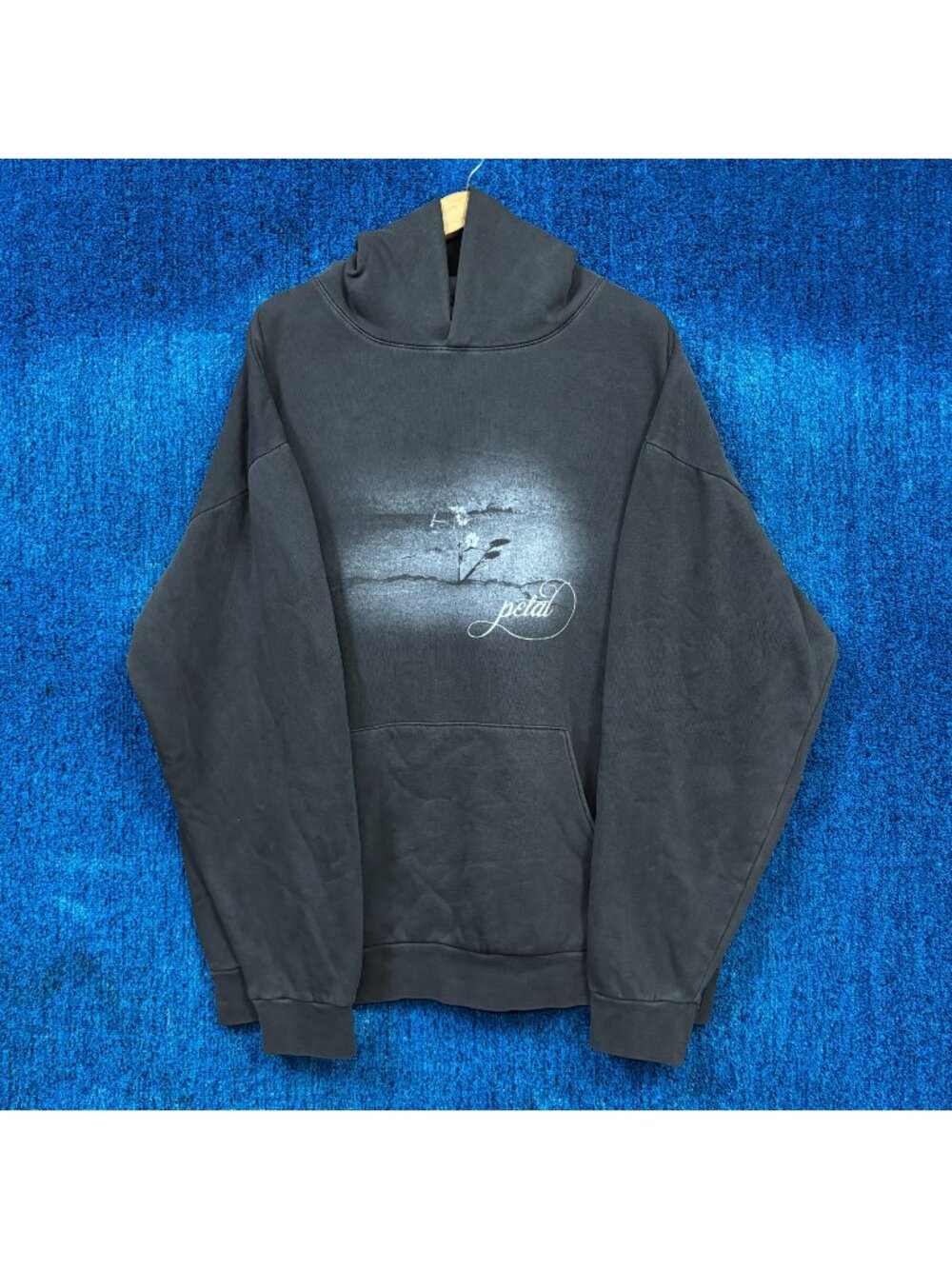 Ariana Grande "Petal" Graphic Hoodie Size XXL
